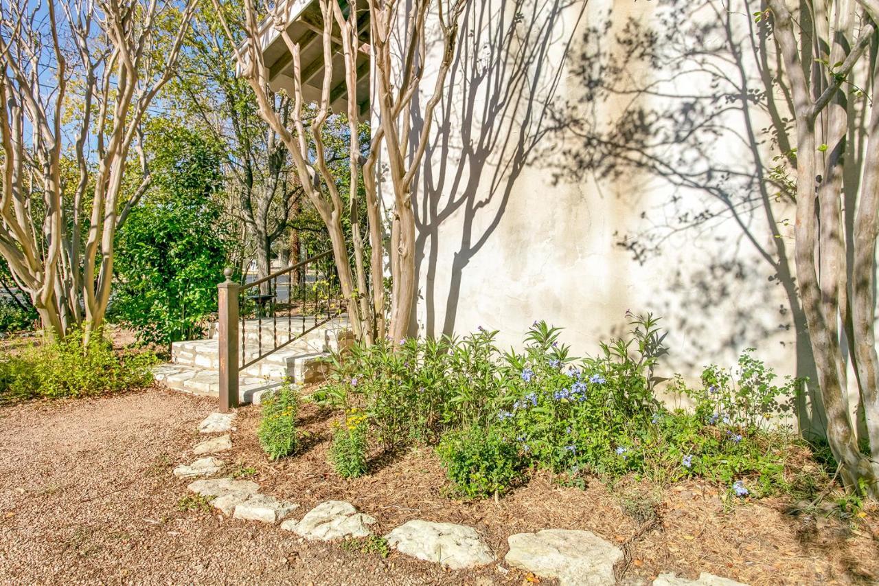 Villa Adams Travis - 1B1Ba, Pet Friendly With Fee, Walk To Main Fredericksburg Exterior foto